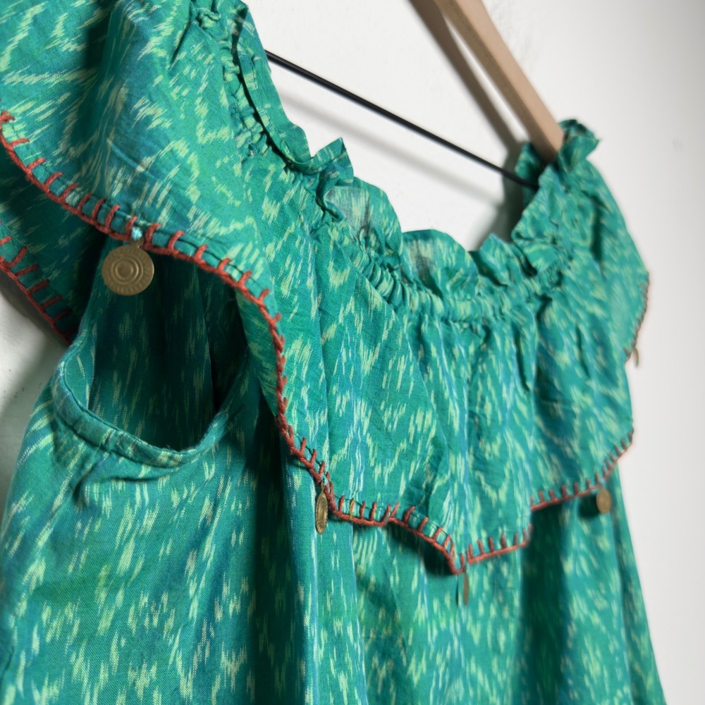 THML Women Preppy Top Medium Green Ikat Off The Shoulder Ruffle Embellishment - Picture 5 of 7